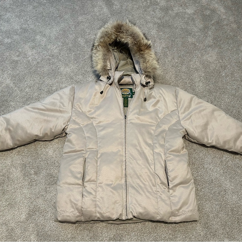 Cabelas Premier North Womens XL Beige Embroidered Goose Down Suede Jacket Parka